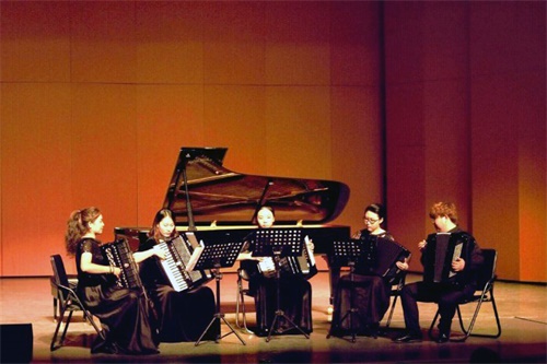 1525248210592977.jpg 465104922745333328.jpg